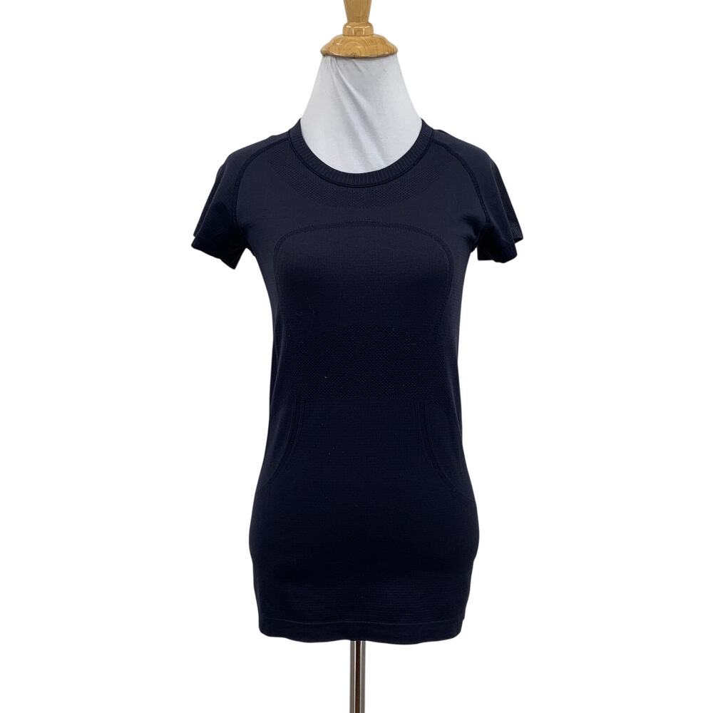 Lululemon T Shirt Womens 6 Navy Swiftly Tech Short Sleeve Crew Breathable Active
